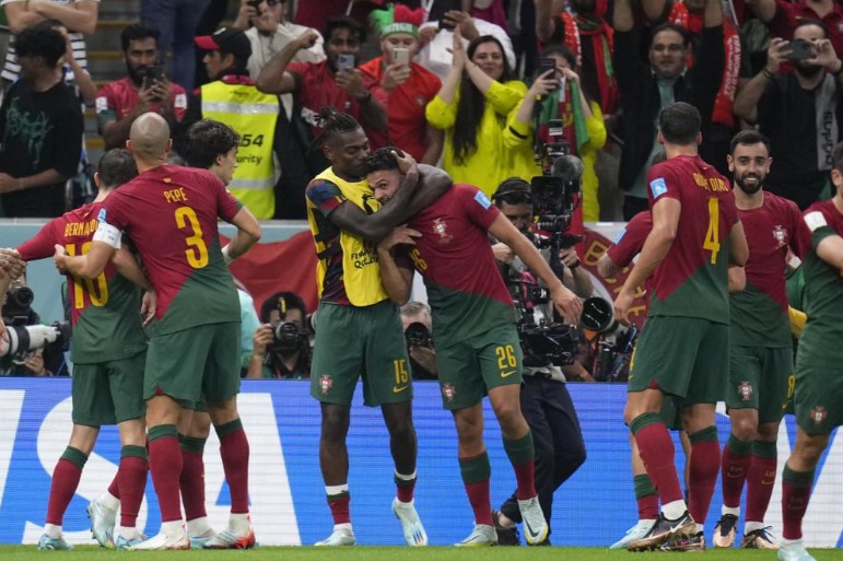 Pemain Portugal Goncalo Ramos Melakukan Selebrasi Usai Mencetak Gol Pertama di pertandingan Portugal vs Swiss